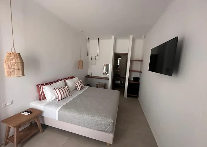 Athera Mykonos Apartmanhotel Tagou