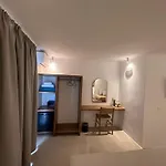 Athera Mykonos Ξενοδοχείο με διαμερίσματα 4*