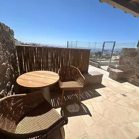 Athera Mykonos アパートホテル 4*