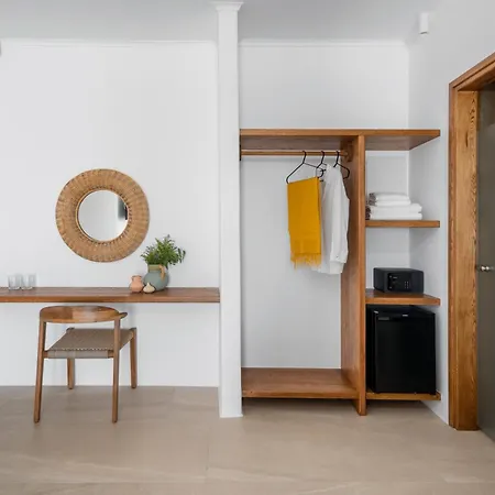Athera Mykonos 4*